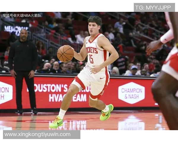 乌度卡强调谢泼德在KD身边的重要性今晚他成功找到进攻节奏