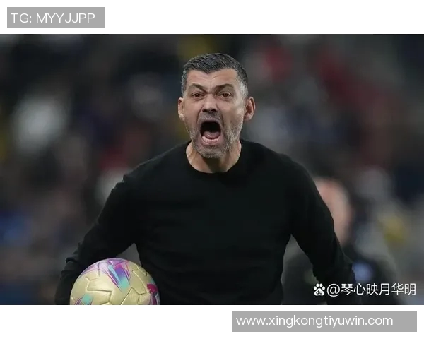 前米兰主帅孔塞桑加盟吉达联合执教本泽马展现新篇章