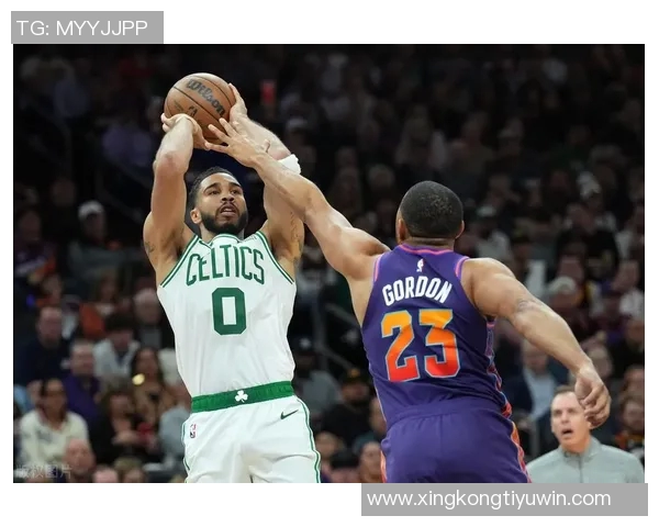 凯尔特人全队助攻31次与136分双双创赛季新高展现强大团队实力