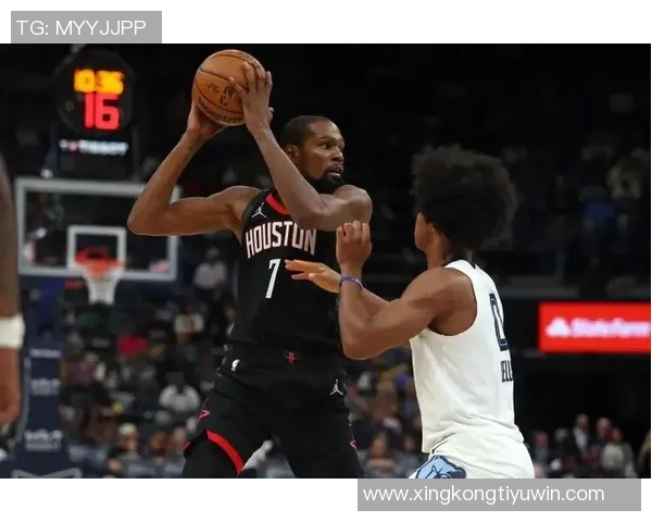 应对KD包夹策略乌度卡强调提升无球移动避免停滞不前 应对KD包夹策略乌度卡强调提升无球移动避免停滞不前