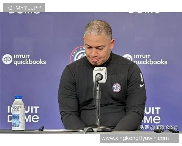 泰伦卢透露小卡复出时间尚不确定或需几天调整期 泰伦卢透露小卡复出时间尚不确定或需几天调整期